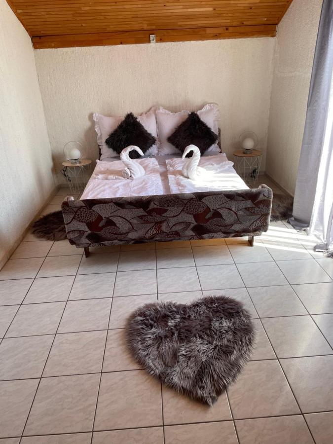 Haus Silvia Hotel Jadranovo Ngoại thất bức ảnh